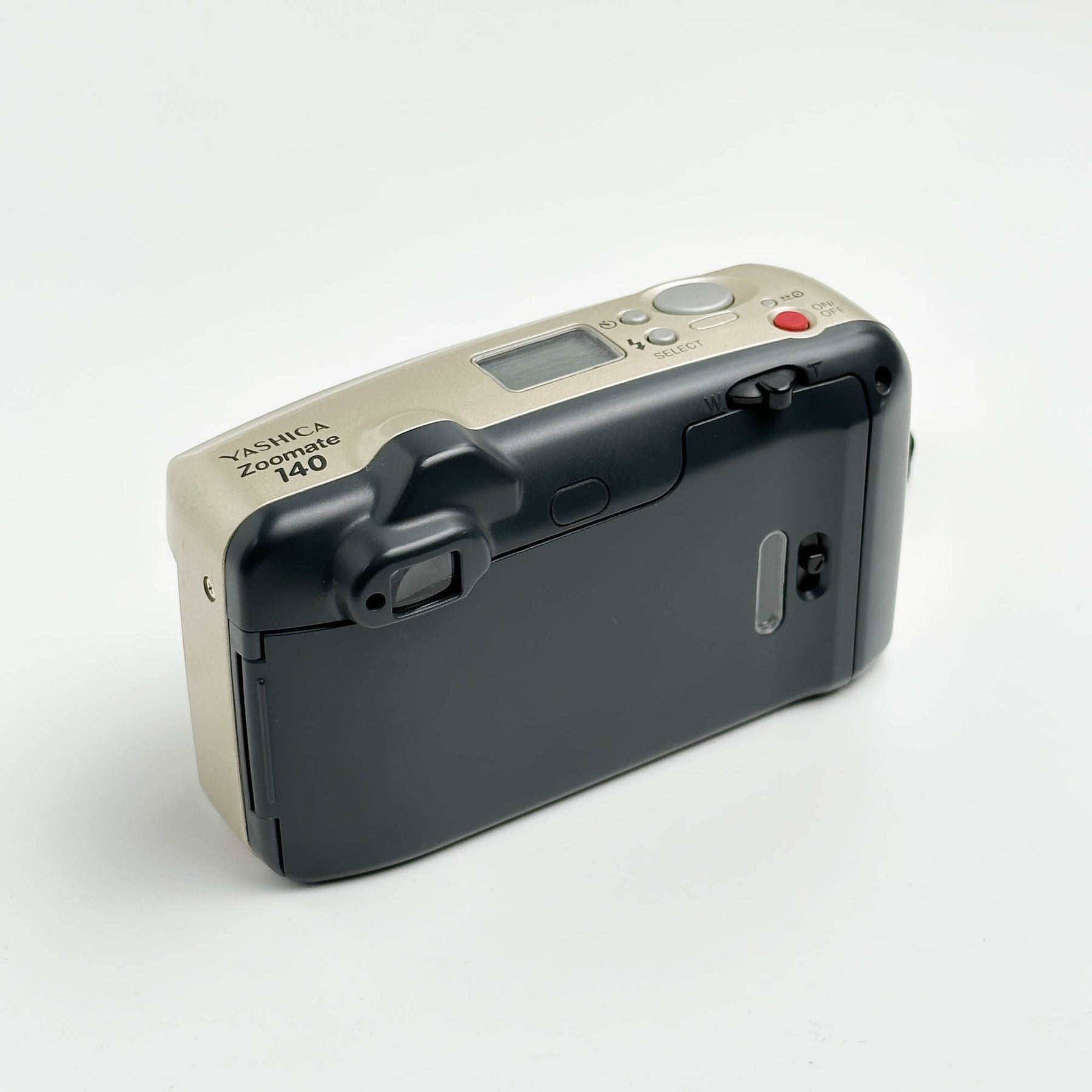Analog Box N°70 - Yashica Zoomate 140 38-140mm f/6.2-11.4