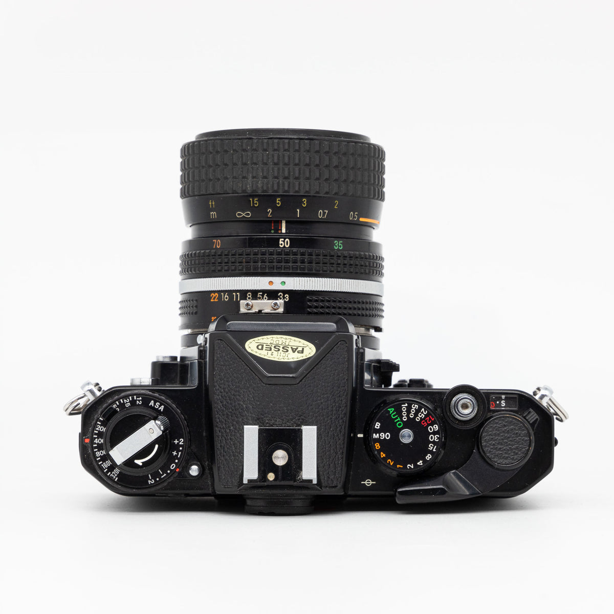 Nikon FE & Zoom-Nikkor 35-70mm f/3.3-4.5