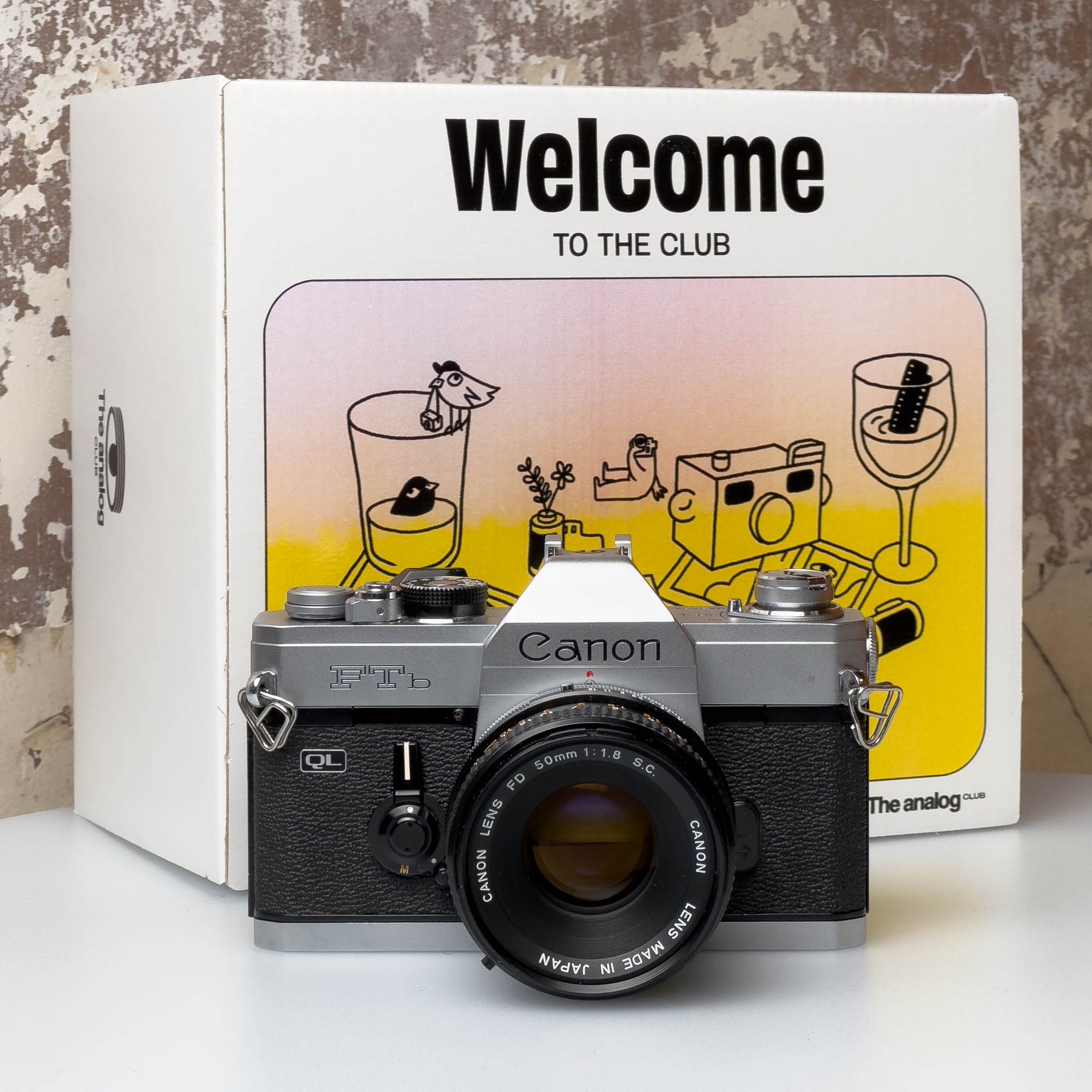 Analog Box N°44 - Canon FTb QL & FD 50mm f/1.8