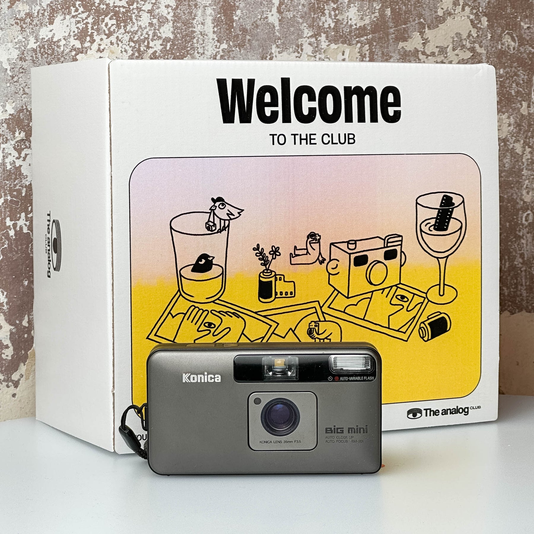 Analog Box N°62 - Konica Big Mini Bm-201 35mm f/3.5 - Film Camera - 330€