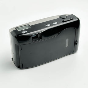 Analog Box N°72 - Leica Z2X 35-70mm f/4.0-7.6