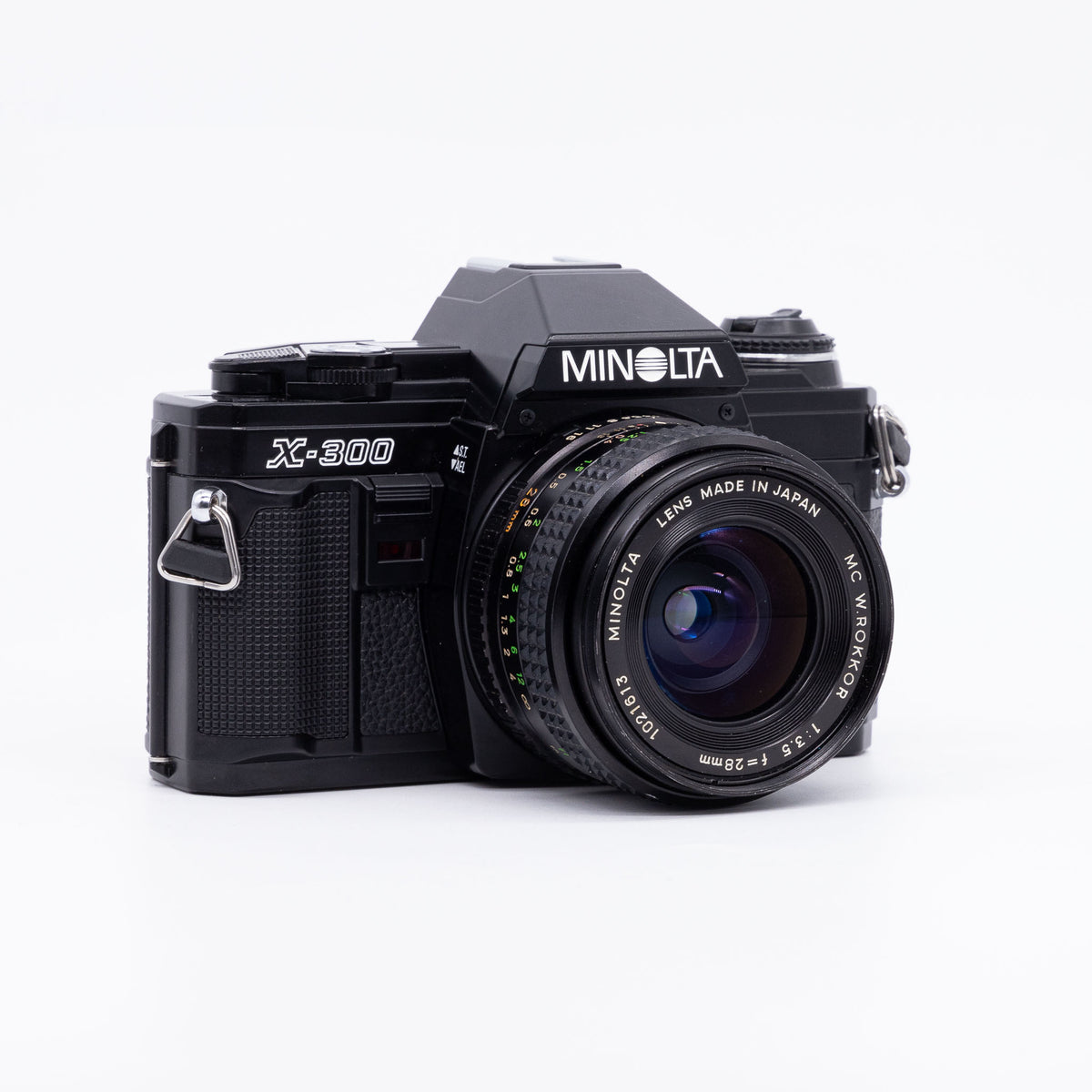 Minolta X-300 & MC Rokkor 28mm f/3.5