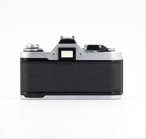 Analog Film 35mm SLR Camera Canon AV-1