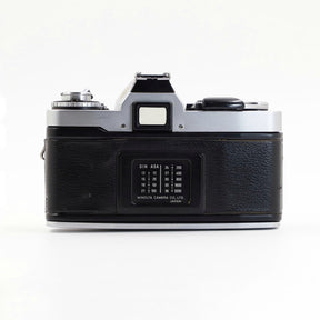 Analog Film 35mm SLR Camera Minolta XD-5