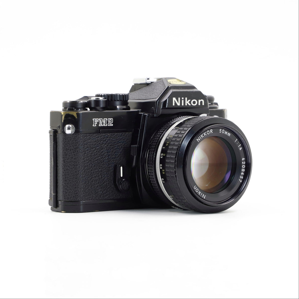 Analog Film 35mm SLR Camera Nikon FM2