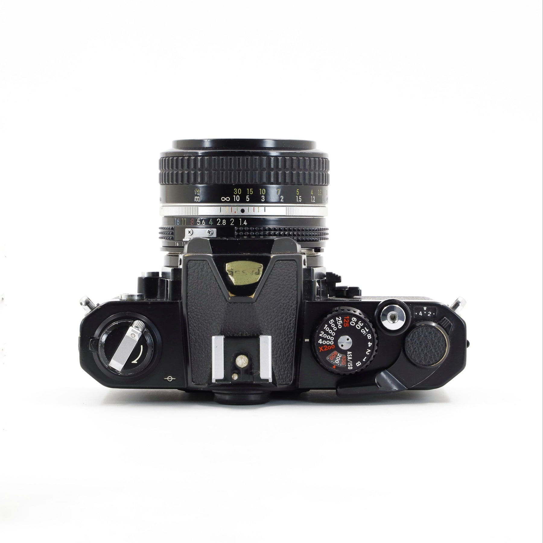 Analog Film 35mm SLR Camera Nikon FM2