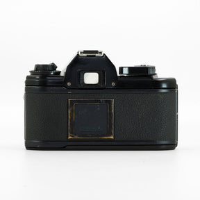 Nikon EM & Nikkor 28mm f/2.8
