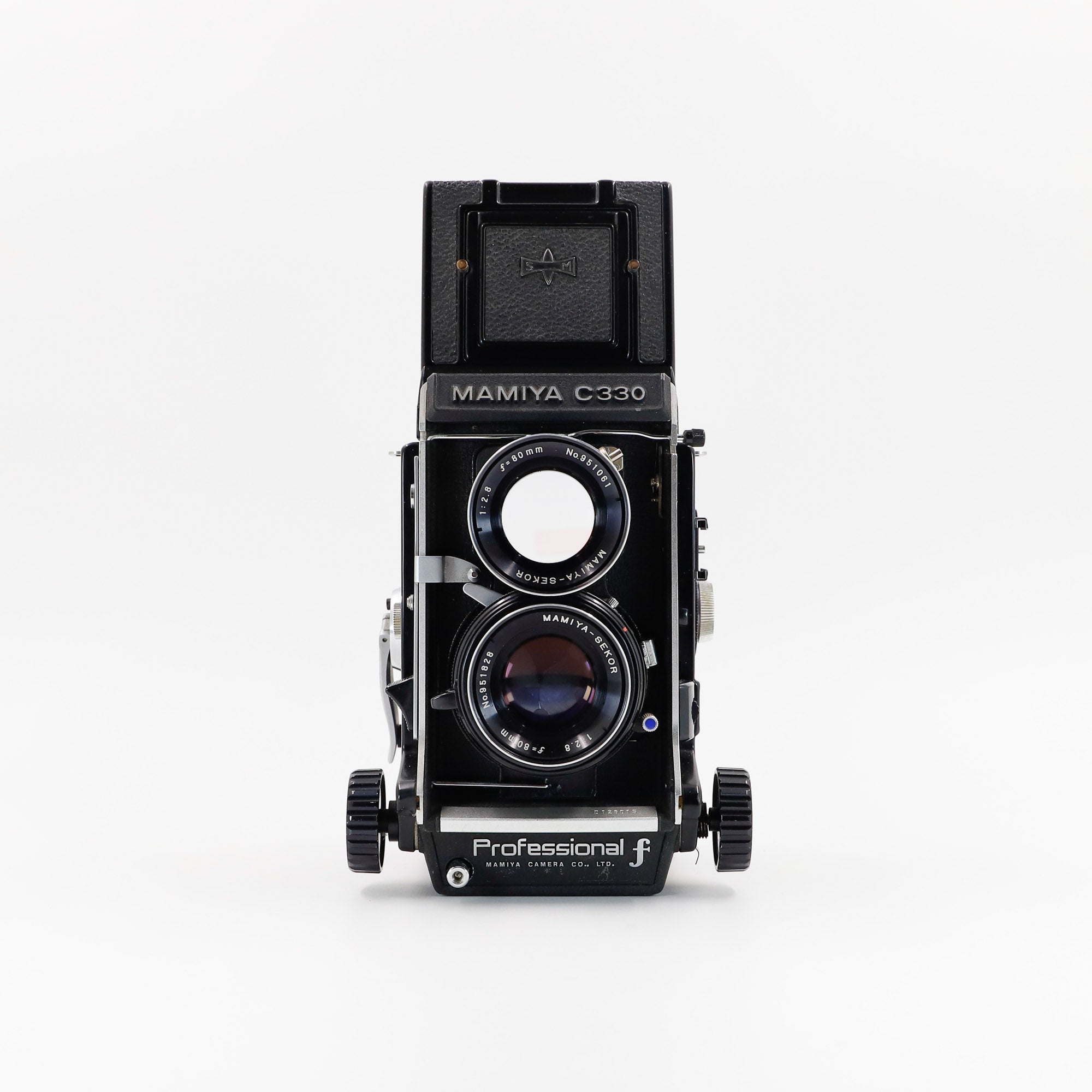 Mamiya C330 with Sekor 80mm f/2.8 | Medium Format Camera | The