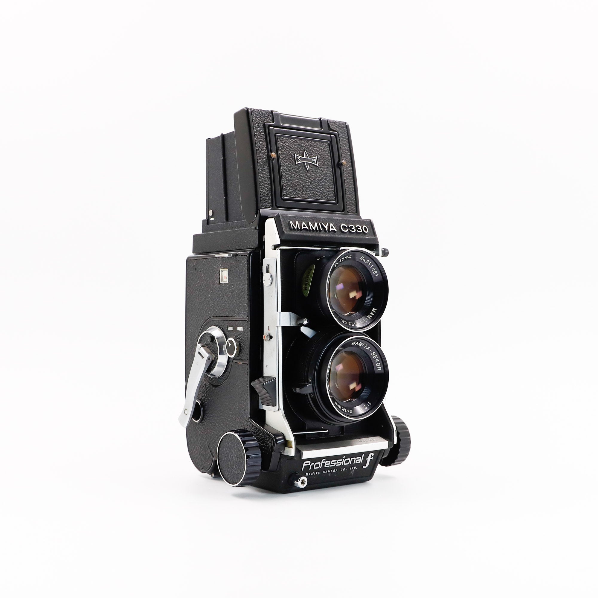 Mamiya C330 with Sekor 80mm f/2.8 | Medium Format Camera | The