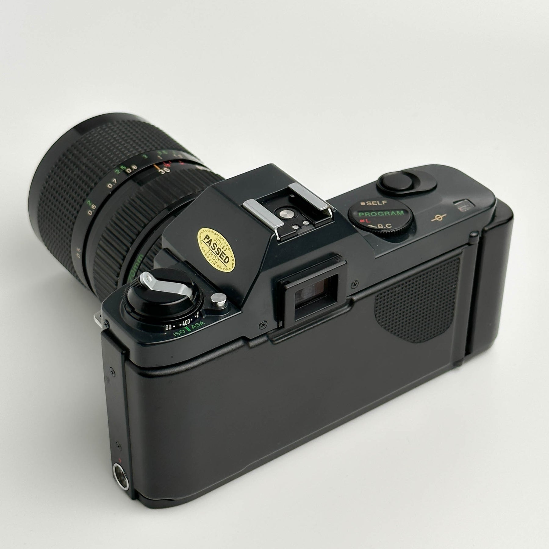 Analog Box N°30 - Canon T50 & FD 35-70mm f/4