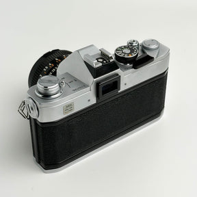 Analog Box N°44 - Canon FTb QL & FD 50mm f/1.8