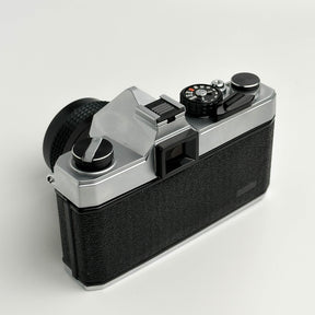 Analog Box N°53 - Topcon RE 200 & RE Topcor 55mm f/1.7